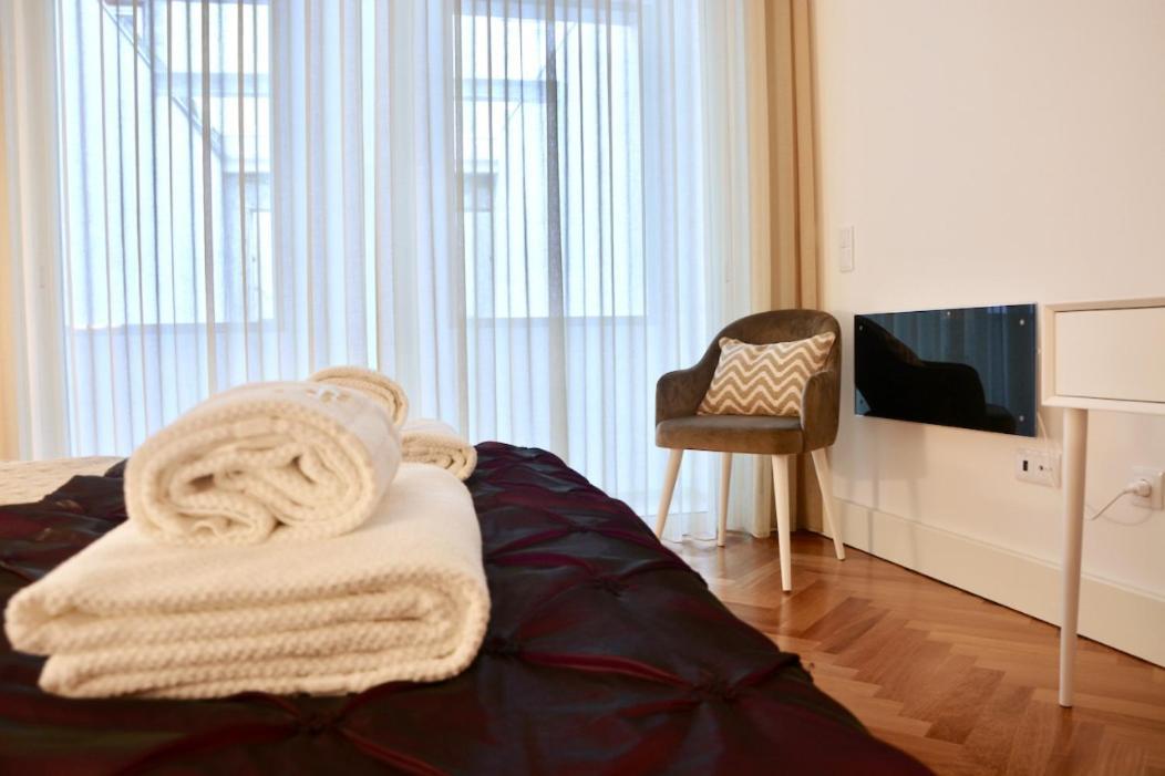 Ohh - Caldeireiros Luxury Apartments Porto Buitenkant foto